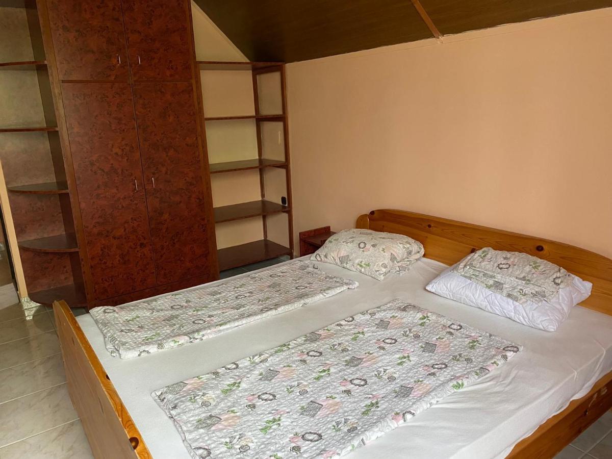 Toereki 34 Vendeghaz * Siofok